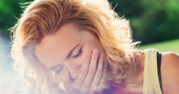 息が臭い原因は?歯医者さんでできる対処法